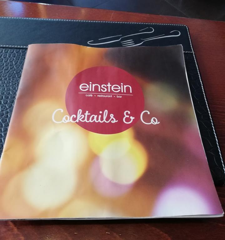 Cafe Einstein